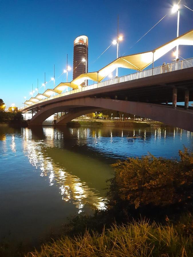 Apartmán El Reloj Del Viajero Sevilla Exteriér fotografie